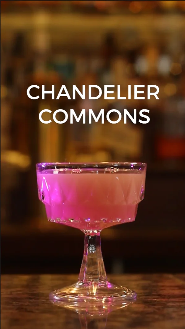 Chandelier Commons cocktail photographed at Tiffany’s Bistro